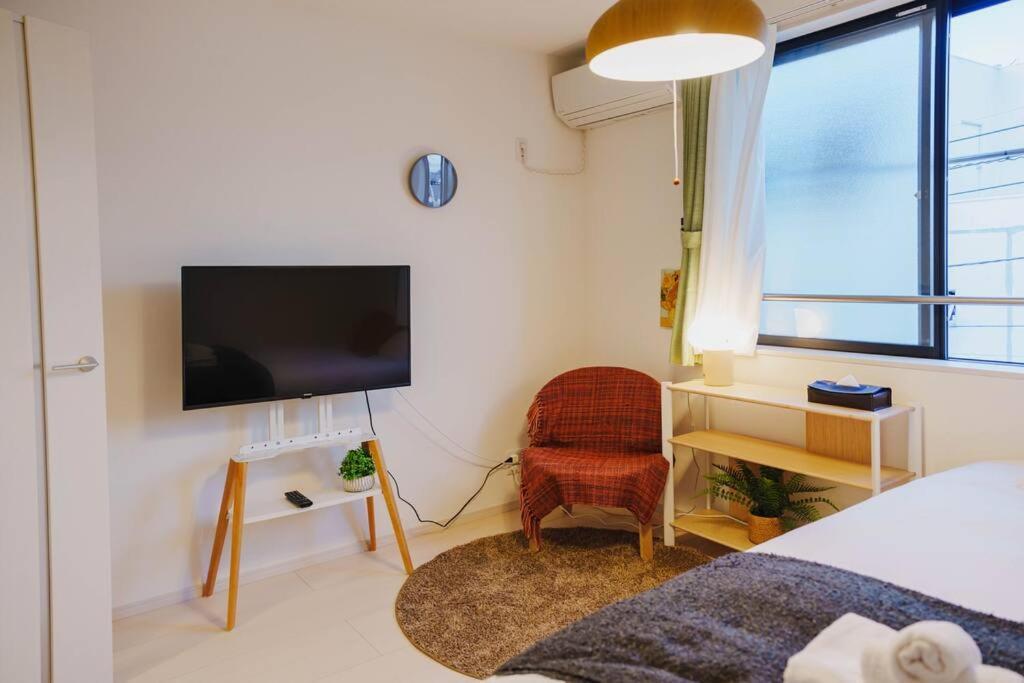 Apartamento I Newly Renovated Hotel, Direct Access To Ueno, Asakusa, Disneyland, Airport Tóquio